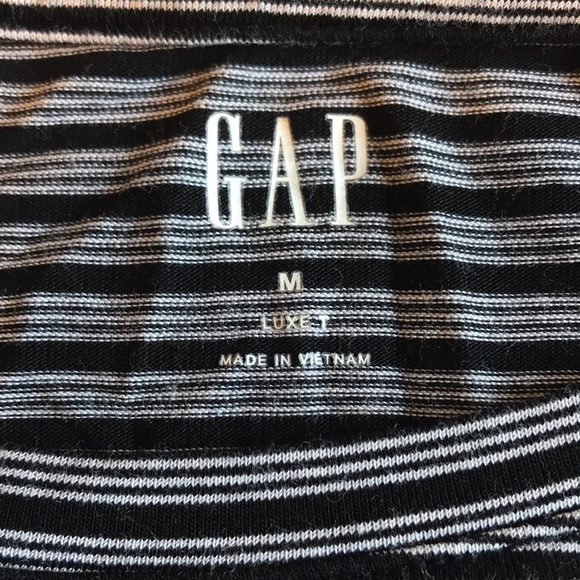 GAP long sleeve shirt - Picture 2 of 4